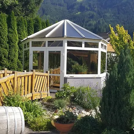 Aparthotel Apartmenthaus Kometerhof *