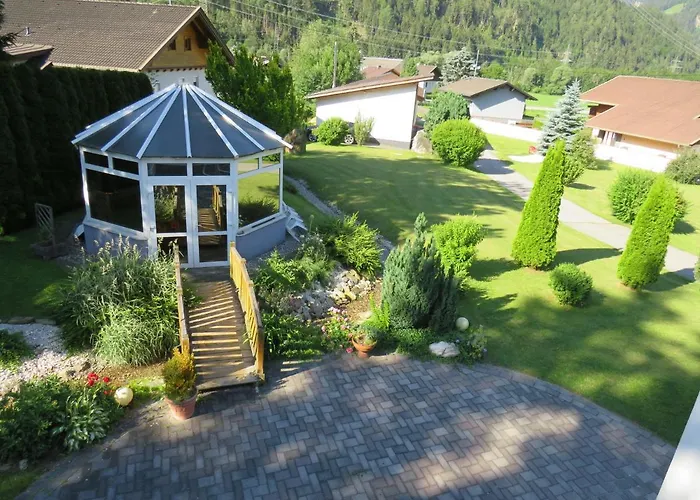 Apartmenthaus Kometerhof Aparthotel Flattach